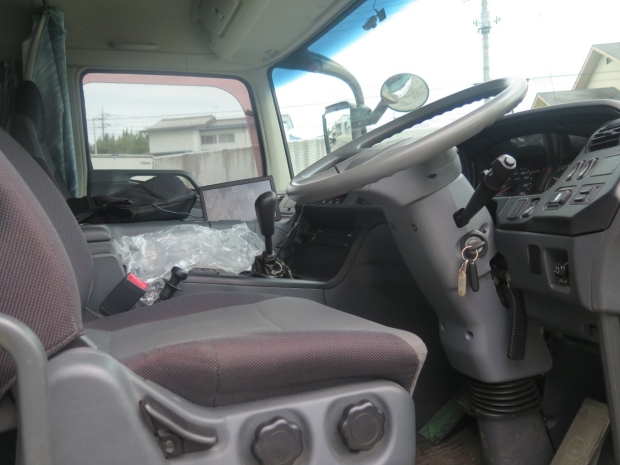 /file/cars/files/EX2312106_FS50VZ-530156/IMG_0223.jpg