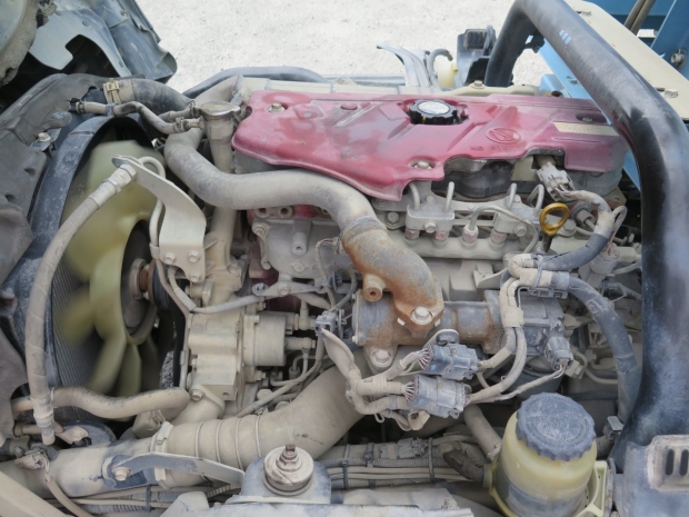 /file/cars/files/EX2412098%20XZU600-0022560/IMG_5263.jpg