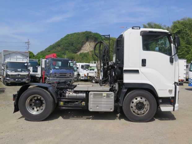 /file/cars/files/EX2501115%20EXD52CD-7001167/IMG_5856.jpg