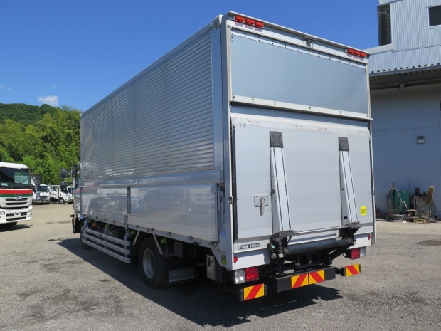 /file/cars/files/EX2504163%20GC2AB-101141/IMG_6231.jpg