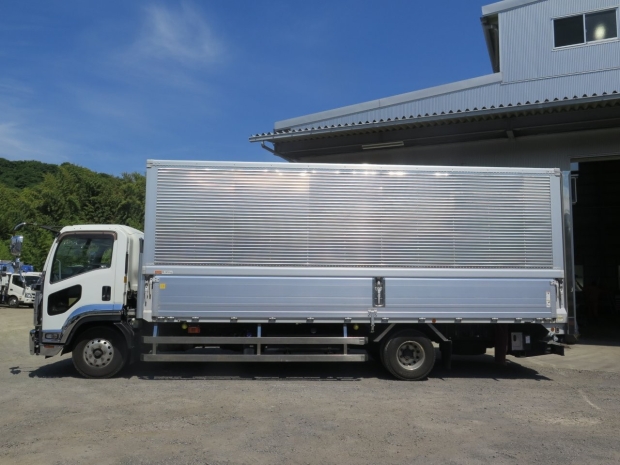 /file/cars/files/EX2505173%20FSR90-7009960/IMG_6163.jpg