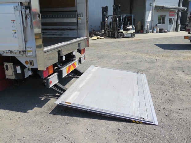 /file/cars/files/EX2505173%20FSR90-7009960/IMG_6172.jpg