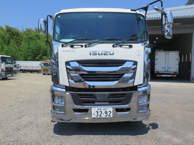 /file/cars/files/EX2506006%20CYY77B-7000141/IMG_6373.jpg