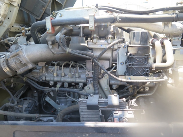 /file/cars/files/EX2506006%20CYY77B-7000141/IMG_6375.jpg