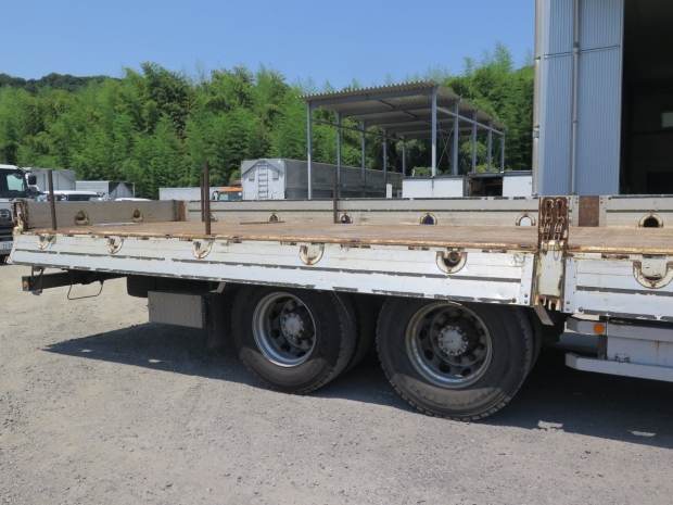/file/cars/files/EX2506006%20CYY77B-7000141/IMG_6387.jpg