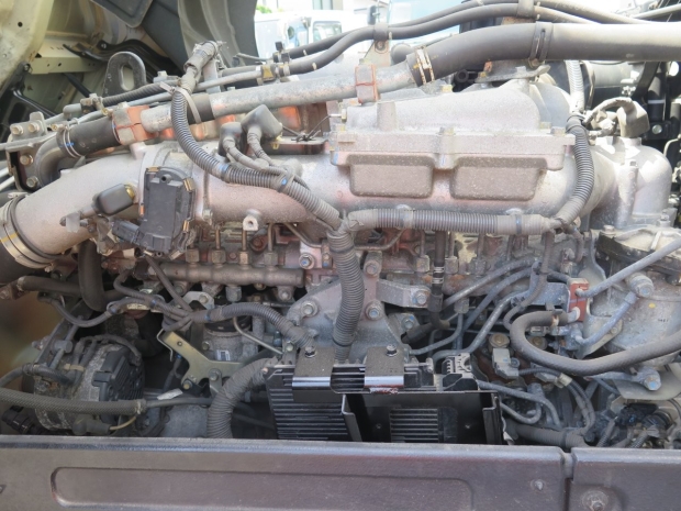 /file/cars/files/EX2506007%20CYJ77C-7002820/IMG_8750.jpg