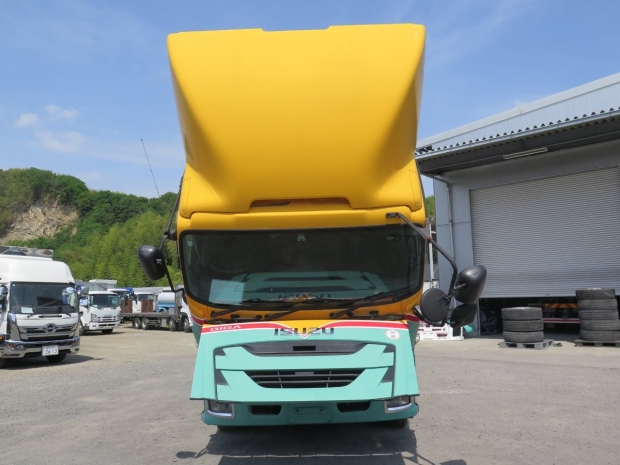 /file/cars/files/EX2506007%20CYJ77C-7002820/IMG_8755.jpg