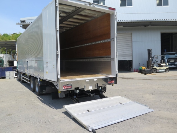 /file/cars/files/EX2506007%20CYJ77C-7002820/IMG_8771.jpg