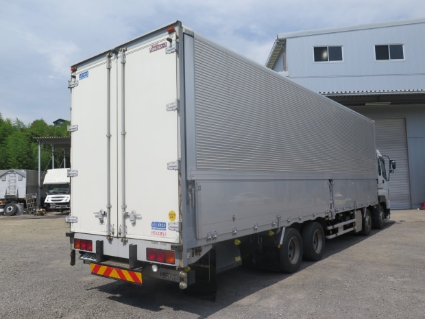 /file/cars/files/EX2507022%20CYJ77A-7009455/IMG_6861.jpg