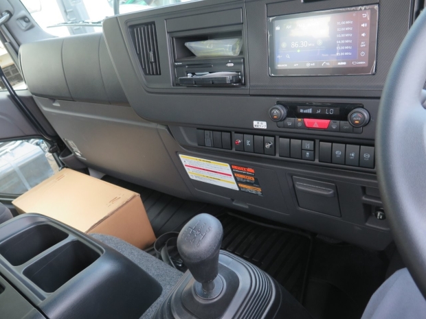 /file/cars/files/EX2508037%20BTR90/IMG_6621.jpg