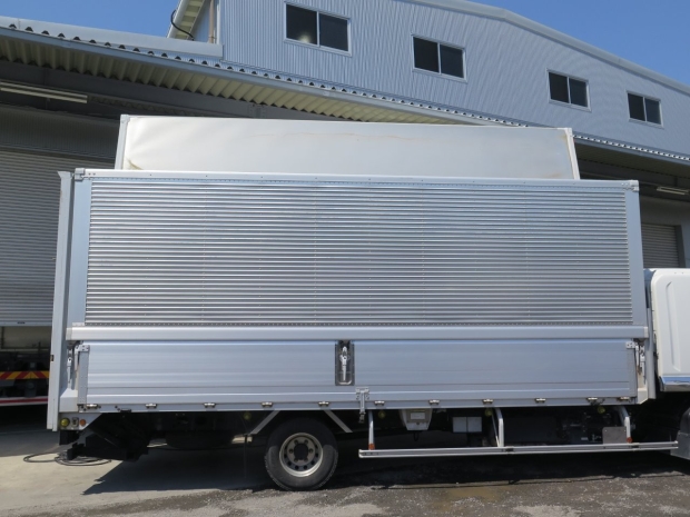 /file/cars/files/EX2509054%20FRR90-7153461/IMG_8636.jpg
