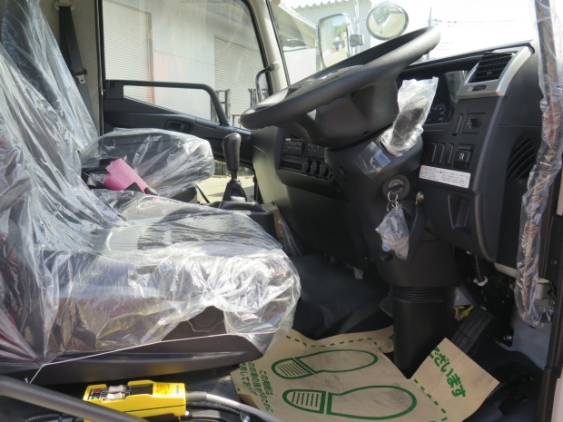 /file/cars/files/EX2603154%20FK72F-621412/IMG_8361.jpg