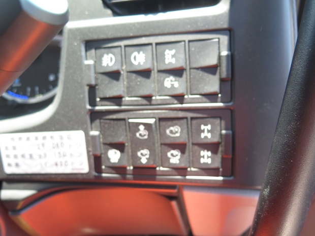 /file/cars/files/EX2603156%20JNCMC90D8PU/IMG_8587.jpg