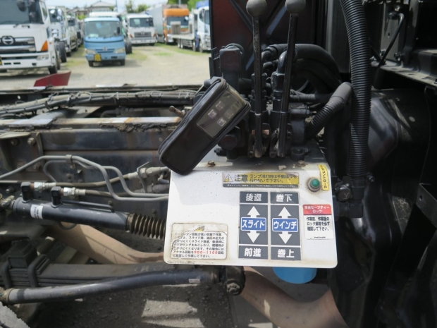 /file/cars/files/EX2604159%20CYH77A-70000004/IMG_8491.jpg