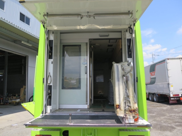 /file/cars/files/EX2606011_FTR90-7004683/IMG_9171.jpg